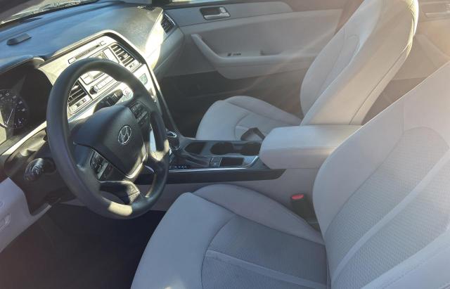 Photo 5 from auction – 2017 HYUNDAI SONATA SE with VIN 5NPE24AF9HH596282