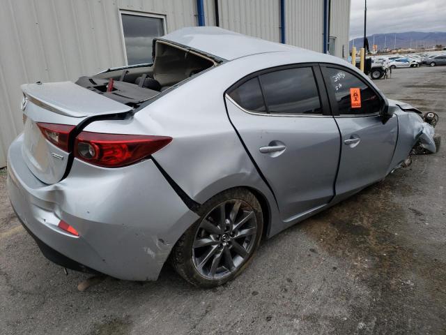 Photo 3 from auction – 2018 MAZDA 3 TOURING with VIN 3MZBN1V31JM200982