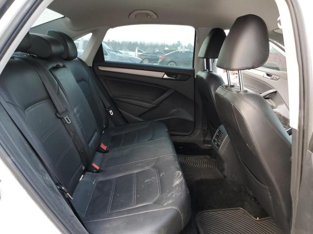 Photo 10 from auction – 2014 VOLKSWAGEN PASSAT SE with VIN 1VWBS7A39EC055568