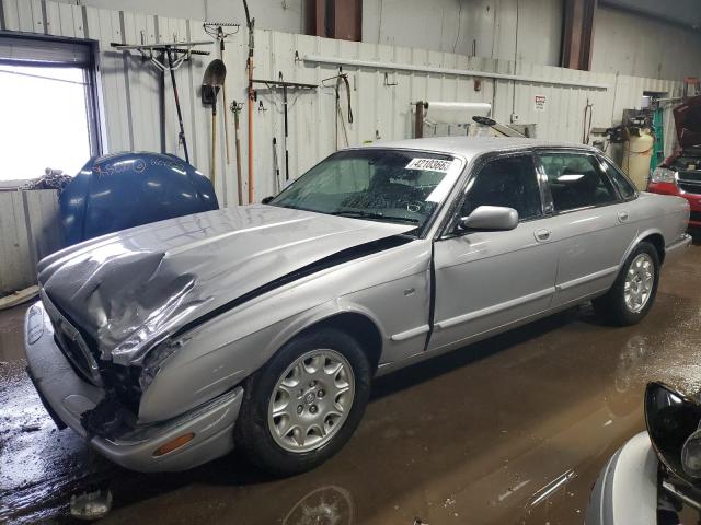 JAGUAR XJ8 2003 with VIN SAJDA14C13LF57838 - Photo from auction