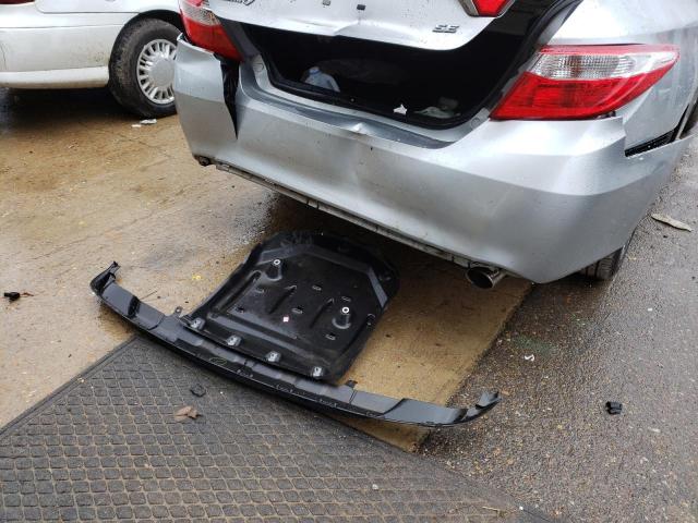 Photo 12 from auction – 2017 TOYOTA CAMRY LE with VIN 4T1BF1FK4HU445394