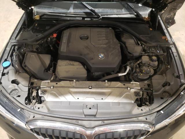 Photo 11 from auction – 2019 BMW 330XI with VIN 3MW5R7J55K8B03466