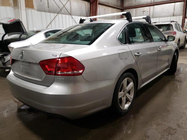 Photo 3 from auction – 2014 VOLKSWAGEN PASSAT S with VIN 1VWAT7A30EC033886