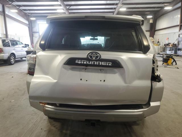 Photo 6 from auction – 2016 TOYOTA 4RUNNER SR with VIN JTEBU5JR7G5314244