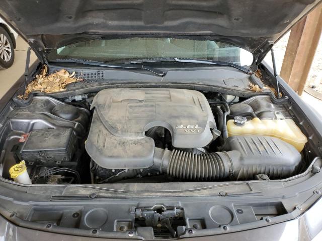 Photo 11 from auction – 2016 CHRYSLER 300C with VIN 2C3CCAEG9GH147752