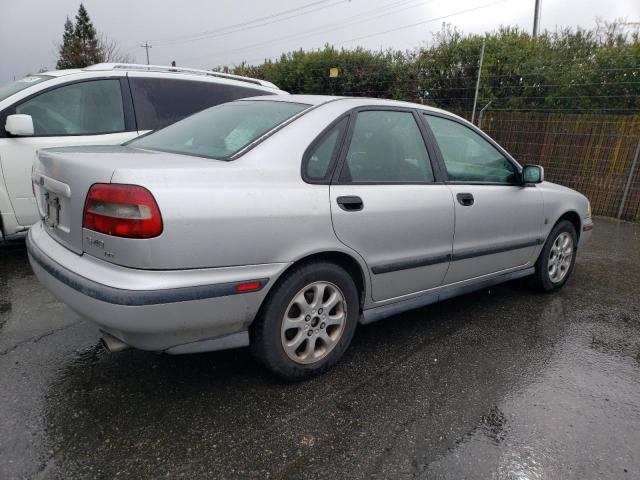 Photo 3 from auction – 2000 VOLVO S40 with VIN YV1VS2555YF511254