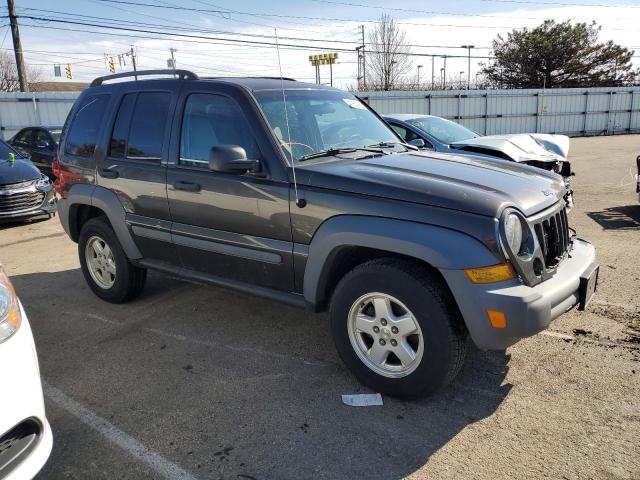 Photo 4 from auction – 2005 JEEP LIBERTY SP with VIN 1J4GL48K85W715304