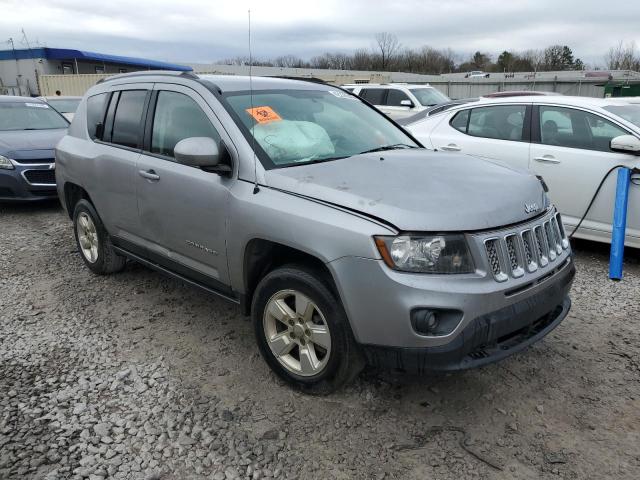 Photo 4 from auction – 2016 JEEP COMPASS LA with VIN 1C4NJCEA5GD666456