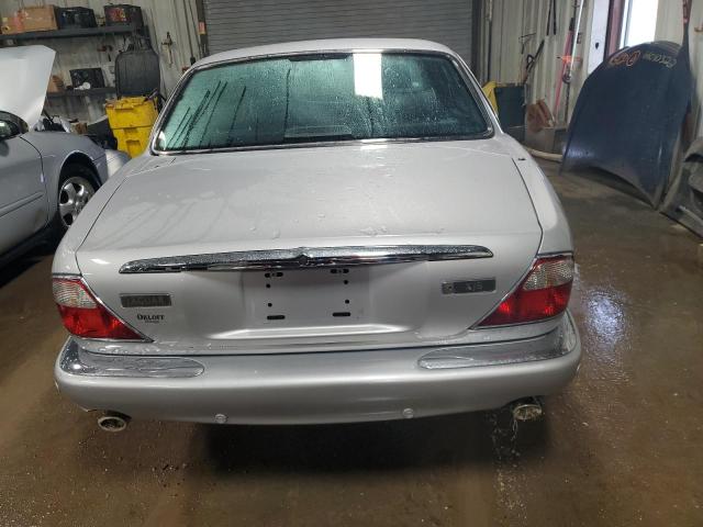 صورة رقم 6 من المزاد - 2003 JAGUAR XJ8 مع VIN SAJDA14C13LF57838