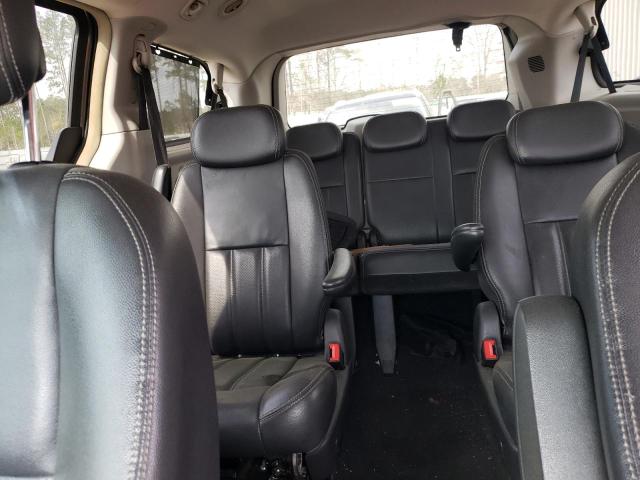 Photo 10 from auction – 2010 CHRYSLER TOWN & COU with VIN 2A4RR5D13AR293374