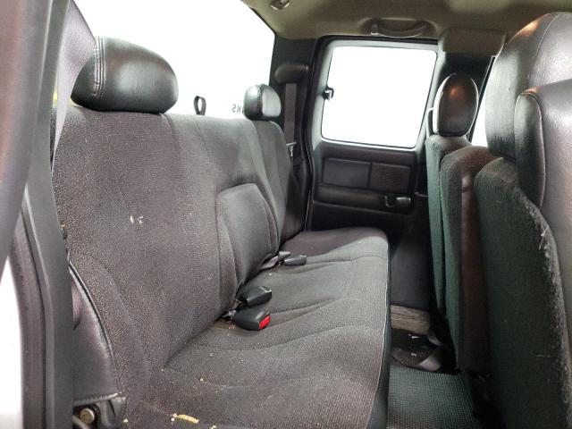 Photo 10 from auction – 2001 CHEVROLET SILVERADO with VIN 2GCEC19W811352355