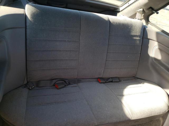 Photo 10 from auction – 1993 FORD ESCORT with VIN 1FAPP10JXPW204746