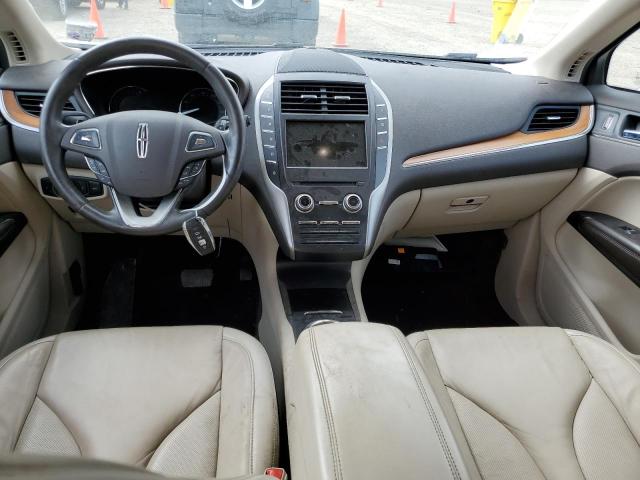 Photo 8 from auction – 2017 LINCOLN MKC SELECT with VIN 5LMCJ2C9XHUL08354