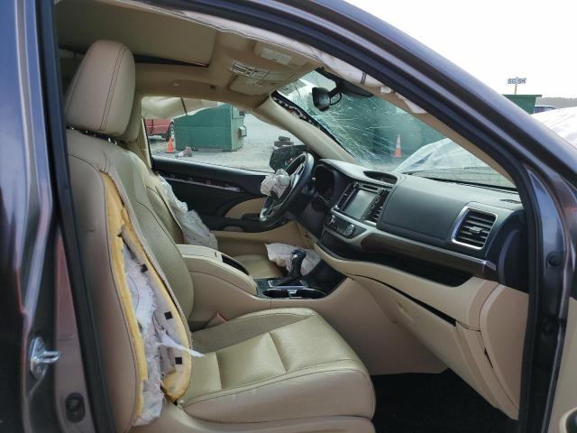 Photo 7 from auction – 2015 TOYOTA HIGHLANDER with VIN 5TDYKRFH3FS064067