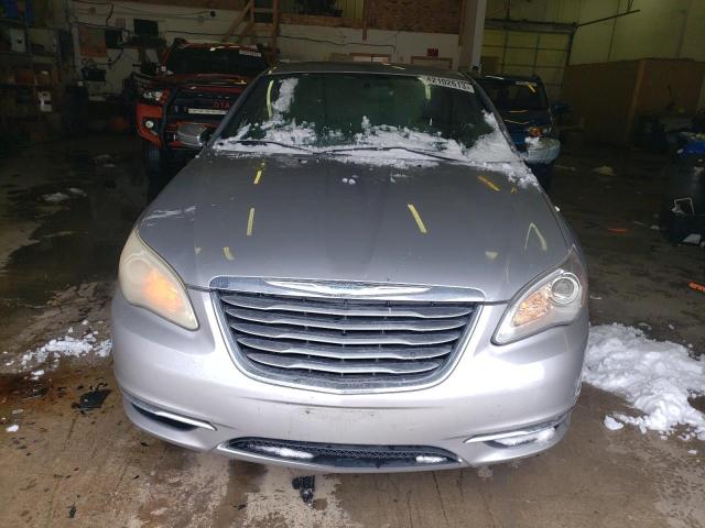 Foto 5 de la subasta – 2014 CHRYSLER 200 LIMITE con VIN 1C3CCBCG8EN157234