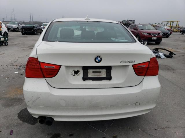 Photo 6 from auction – 2011 BMW 328 I with VIN WBAPH7C54BE461308