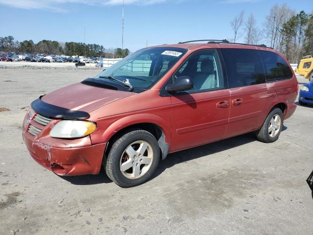 DODGE GRAND CARA 2005 with VIN 2D4GP44L85R219388 - Photo from auction