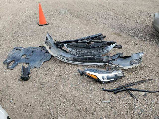 Photo 12 from auction – 2017 KIA FORTE LX with VIN 3KPFK4A71HE078829