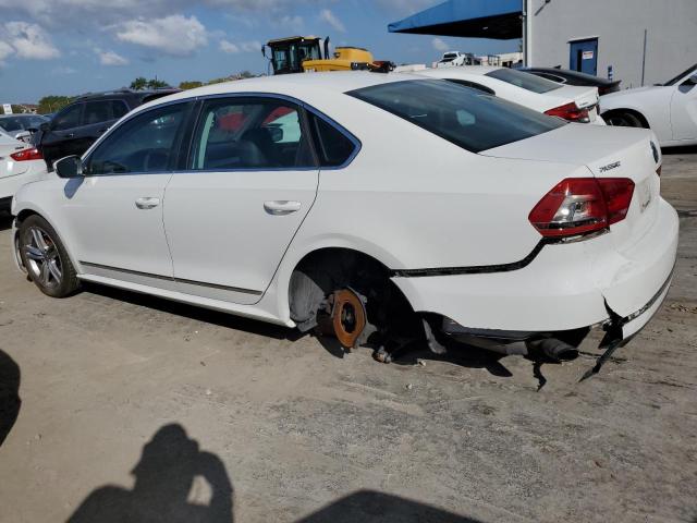 Photo 2 from auction – 2015 VOLKSWAGEN PASSAT SE with VIN 1VWBS7A36FC018169