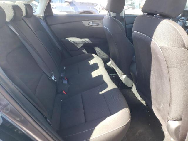 Photo 10 from auction – 2021 KIA FORTE FE with VIN 3KPF24AD7ME353619