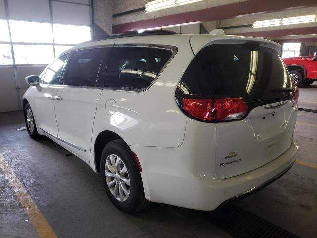 Photo 2 from auction – 2017 CHRYSLER PACIFICA T with VIN 2C4RC1BG2HR635026