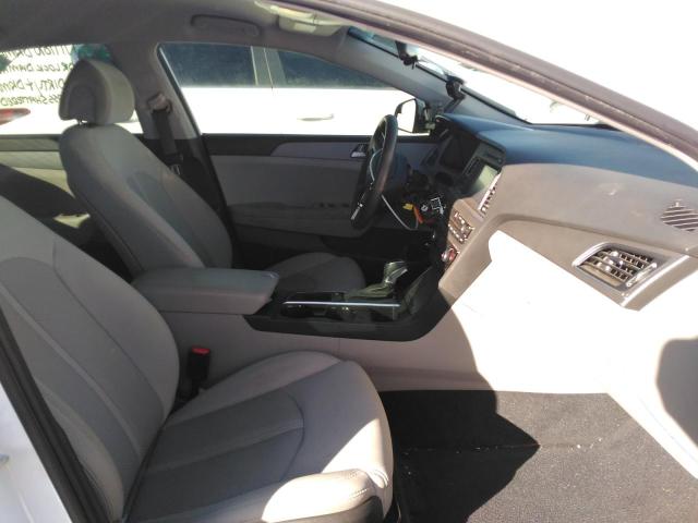Photo 5 from auction – 2017 HYUNDAI SONATA SE with VIN 5NPE24AF1HH552471