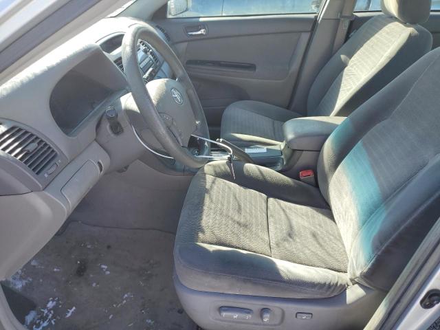 Photo 7 from auction – 2005 TOYOTA CAMRY LE with VIN 4T1BE30K65U562848