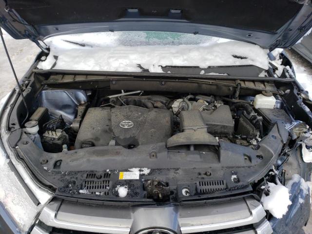 Photo 11 from auction – 2019 TOYOTA HIGHLANDER with VIN 5TDJZRFH0KS729210