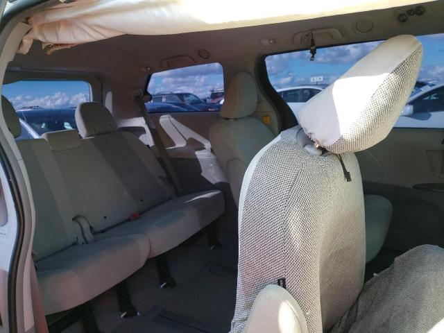 Photo 11 from auction – 2011 TOYOTA SIENNA with VIN 5TDZK3DC4BS135781