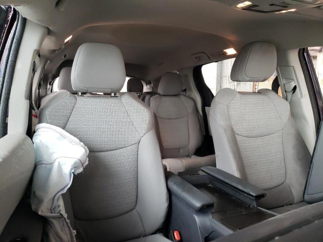 Photo 10 from auction – 2022 TOYOTA SIENNA LE with VIN 5TDKRKEC2NS084288