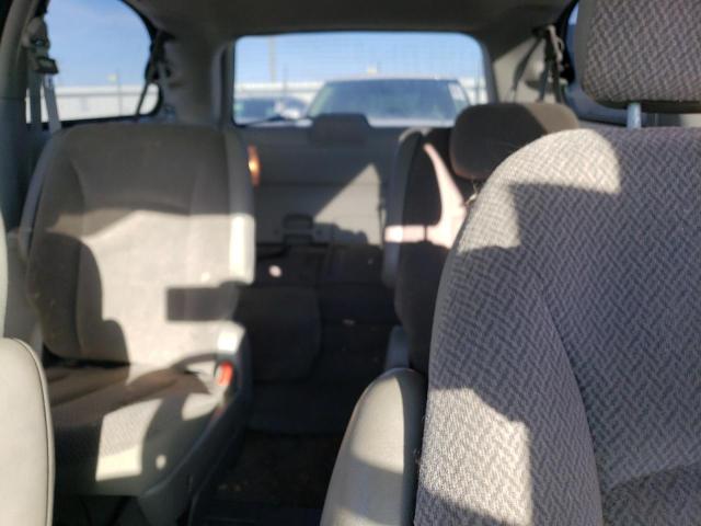 Photo 10 from auction – 2007 CHRYSLER TOWN & COU with VIN 2A4GP54L57R210826