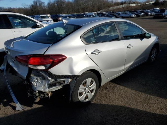 Photo 3 from auction – 2017 KIA FORTE LX with VIN 3KPFL4A72HE042967