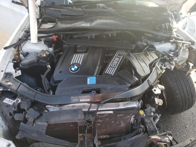 Photo 11 from auction – 2007 BMW 328 XI with VIN WBAVC93567KX59983