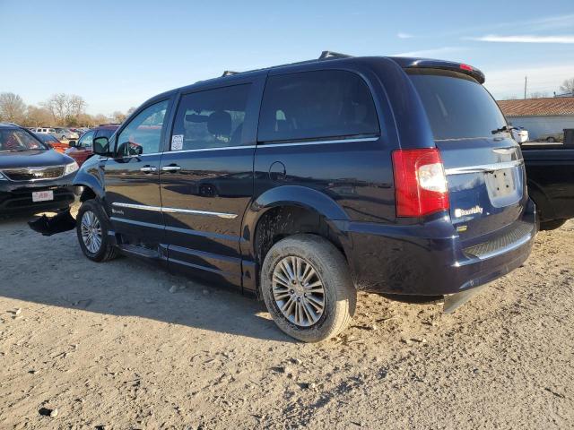 Photo 2 from auction – 2015 CHRYSLER TOWN & COU with VIN 2C4RC1CG1FR534880