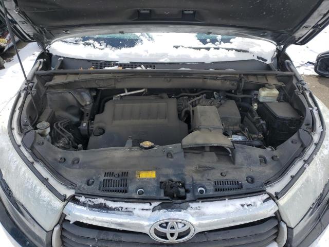 Photo 12 from auction – 2015 TOYOTA HIGHLANDER with VIN 5TDJKRFH9FS083935
