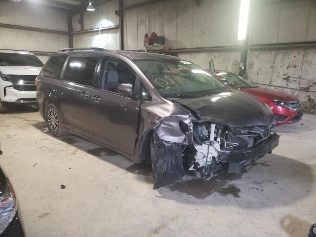Photo 4 from auction – 2019 TOYOTA SIEANNA with VIN 5TDYZ3DC6KS997486