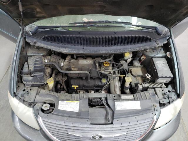Photo 12 from auction – 2002 CHRYSLER TOWN & COU with VIN 2C4GP44312R625781
