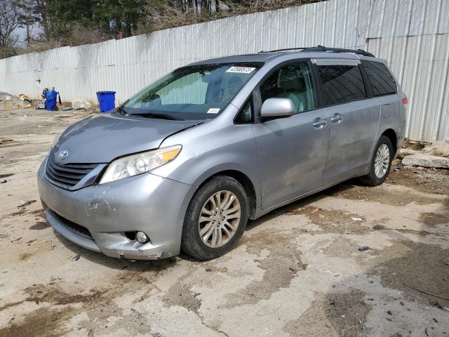 Photo 1 from auction – 2011 TOYOTA SIENNA XLE with VIN 5TDYK3DC8BS008303
