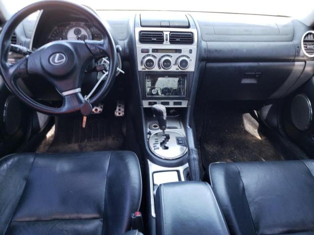 Photo 8 from auction – 2004 LEXUS IS 300 with VIN JTHBD192X40081830