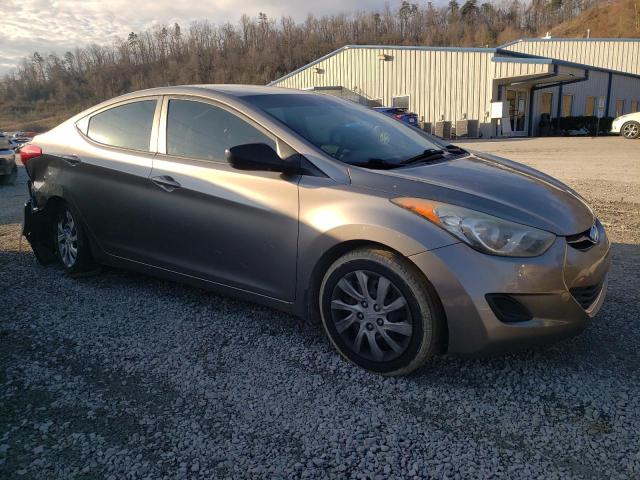 Photo 4 from auction – 2013 HYUNDAI ELANTRA GL with VIN 5NPDH4AE2DH167237