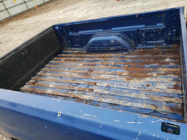 Photo 10 from auction – 2003 CHEVROLET SILVERADO with VIN 1GCEK14V03Z318549