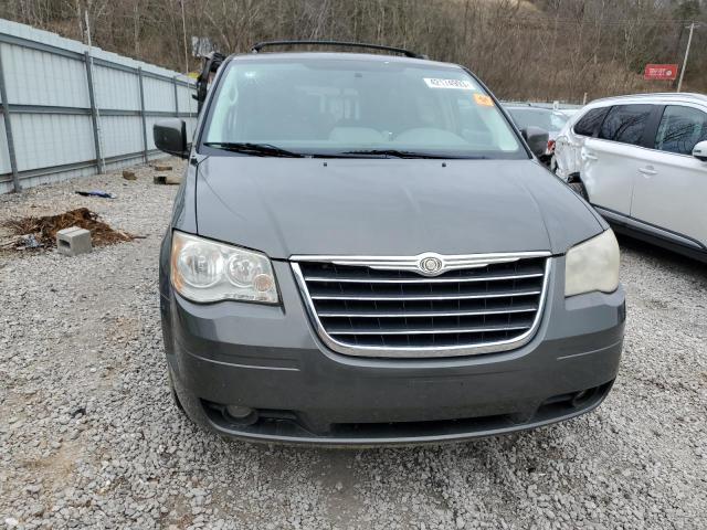 Photo 5 from auction – 2010 CHRYSLER TOWN & COU with VIN 2A4RR5D12AR393658