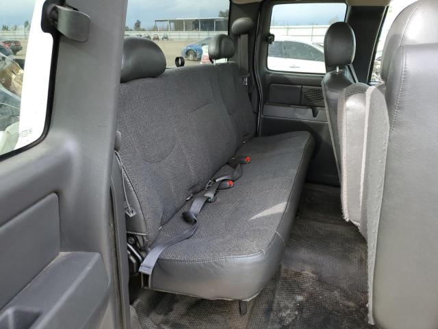 Photo 10 from auction – 2005 CHEVROLET SILVERADO with VIN 2GCEC19T151323856