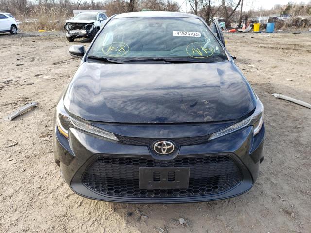 Photo 5 from auction – 2021 TOYOTA COROLLA LE with VIN 5YFEPMAE8MP159380