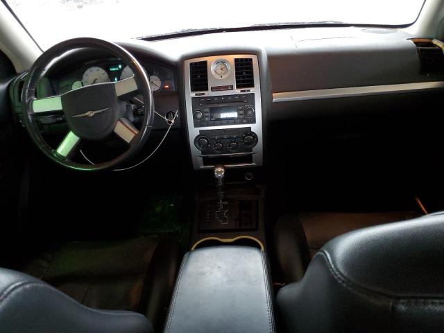 Photo 8 from auction – 2010 CHRYSLER 300 TOURIN with VIN 2C3CA5CV3AH275846