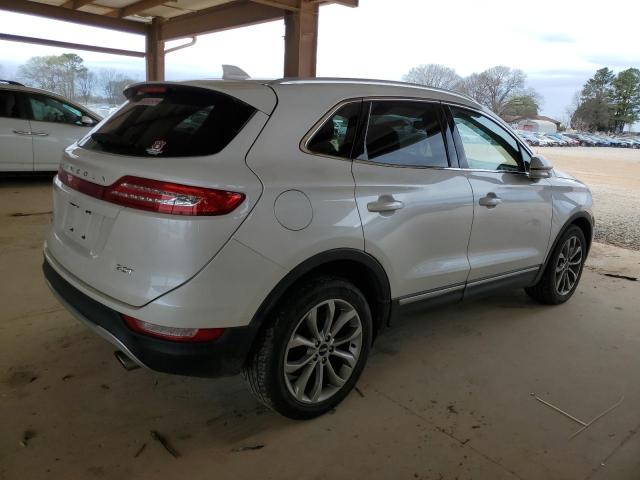 Photo 3 from auction – 2017 LINCOLN MKC SELECT with VIN 5LMCJ2C96HUL52089