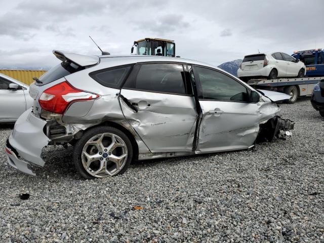 Photo 3 from auction – 2013 FORD FOCUS ST with VIN 1FADP3L94DL145190