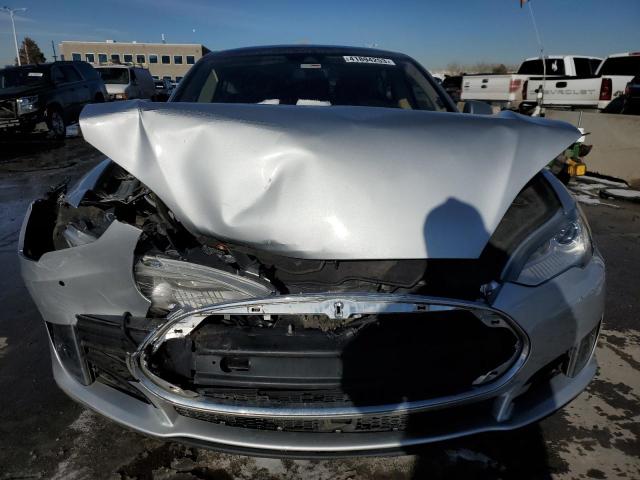 Photo 5 from auction – 2015 TESLA MODEL S with VIN 5YJSA1E2XFF112126