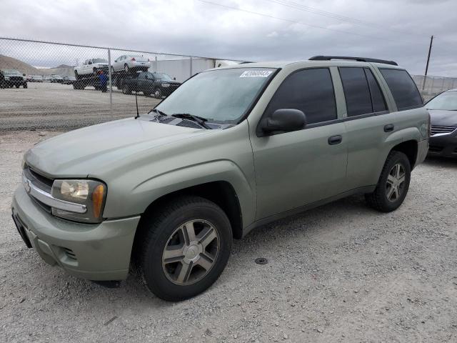 CHEVROLET TRAILBLAZE 2004 with VIN 1GNDT13S242321714 - Photo from auction