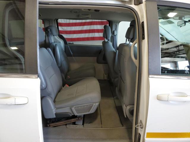 Zdjęcie 10 z aukcji – 2010 CHRYSLER TOWN & COU z VIN 2A4RR4DE7AR315230